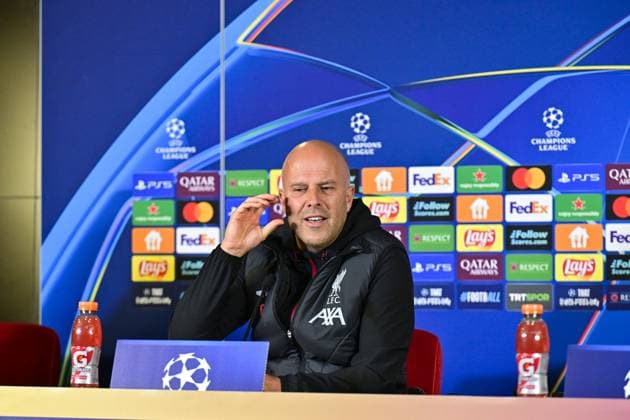Ahead of Galatasaray v Liverpool - UEFA Champions League??????? ISTANBUL, TURKIYE - SEPTEMBER 29: Liverpool’s Dutch head coach Arne Slot speaks during a press conference, PK, Pressekonferenz at RAMS Park ahead of the UEFA Champions League group stage week 2 match against Galatasaray in Istanbul, Turkiye, on September 29, 2025. Muhammed Enes Yildirim Anadolu Istanbul Turkey. Editorial use only. Please get in touch for any other usage.  Copyright: x2025xAnadoluxMuhammedxEnesxYildirimx