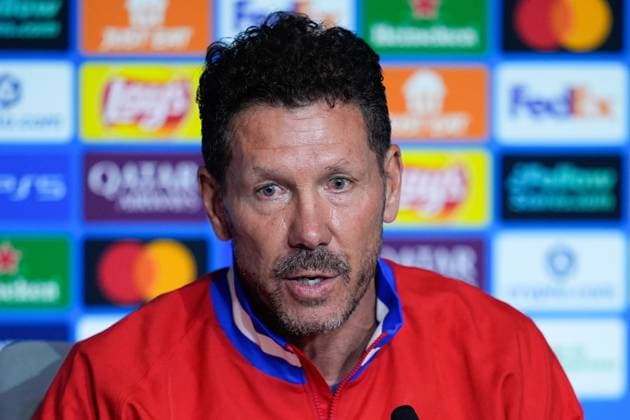 September 29, 2025, Madrid, Madrid, Spain: Diego Pablo Simeone, head coach of Atletico de Madrid, attends a press conference, PK, Pressekonferenz ahead of their UEFA Champions League 2025 26 match against Eintracht Frankfurt at Riyadh Air Metropolitano on September 29, 2025, in Madrid, Spain. Madrid Spain - ZUMAa181 20250929_zaa_a181_023 Copyright: xDennisxAgyemanx