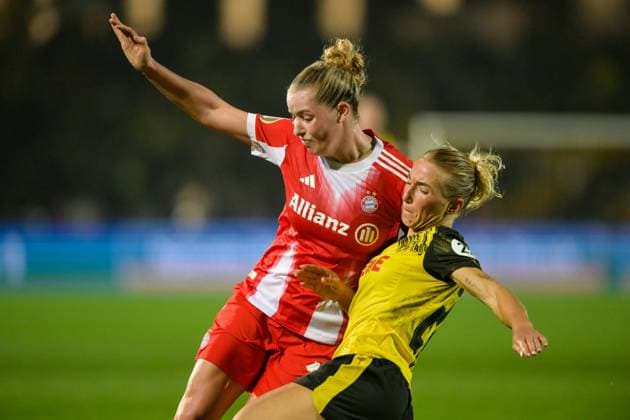 Soccer, Womens DFB Cup, 20250929, BV Borussia Dortmund 09 FC Bayern Munich Pictured from l Alara SEHITLER Bayern, 14 , Ann Sophie VOGEL Dortmund, 20 Dortmund Stadion Rote Erde North Rhine-Westphalia Germany Copyright: Passion2Press MarkusxFischerx