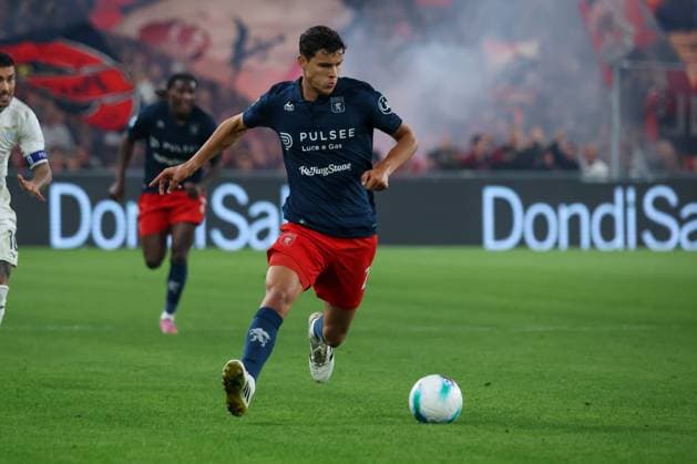 Serie A, Day 5, 29-09-2025, Stadio Ferraris, Genova, Genoa - Lazio, in the photo: Valentin Carboni  Copyright: xGabrielexSiri IPAxSportx xipa-agency.netx xx IPA_65932545 IPA_Agency_IPA65932545