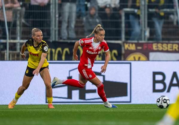 Giulia Gwinn FC Bayern Muenchen, 7 29 09 2025, Borussia Dortmund FC Bayern München, Frauen, 1 Runde DFB Pokal in Dortmund, Stadion Rote Erde DFL regulations prohibit any use of photographs as image sequences and or quasi video Copyright: HMBxMedia xMarcoxBader
