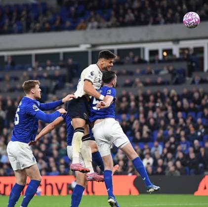 Everton v West Ham United Premier League West Ham United s Konstantinos Mavropanos heads for goal during the Premier League match at the Hill Dickson Stadium, Liverpool UK Newspapers OUT Copyright: xKarlxVallantinex FIL-22295-0125