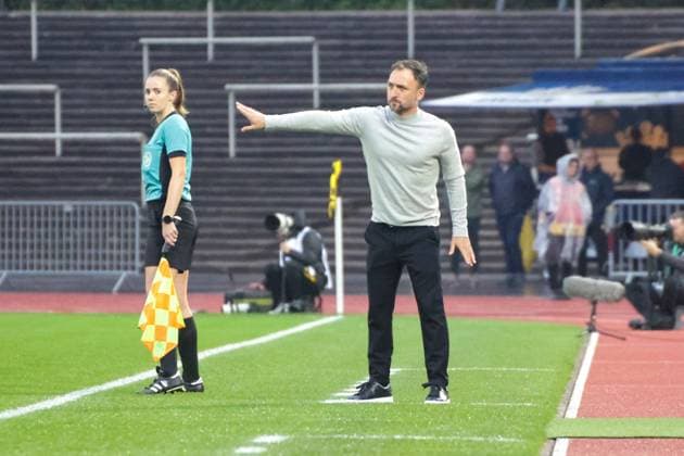 29 09 2025, xgrfx, Football DFB Cup Women 1 Round, Borussia Dortmund FC Bayern Munich v l Jose Antonio Barcala FC Bayern Munich DFL DFB REGULATIONS PROHIBIT ANY USE OF PHOTOGRAPHS as IMAGE SEQUENCES and or QUASI VIDEO Dortmund