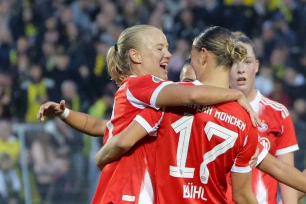 29 09 2025, xgrfx, Football DFB Cup Women 1 Round, Borussia Dortmund FC Bayern Munich v l Goal, Pernille Harder FC Bayern Munich DFL DFB REGULATIONS PROHIBIT ANY USE OF PHOTOGRAPHS as IMAGE SEQUENCES and or QUASI VIDEO Dortmund
