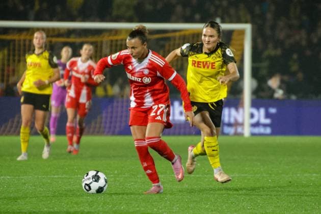 29 09 2025, xgrfx, Football DFB Cup Women 1 Round, Borussia Dortmund FC Bayern Munich v l Arianna Caruso FC Bayern Munich , Noreen Günnewig Borussia Dortmund DFL DFB REGULATIONS PROHIBIT ANY USE OF PHOTOGRAPHS as IMAGE SEQUENCES and or QUASI VIDEO Dortmund