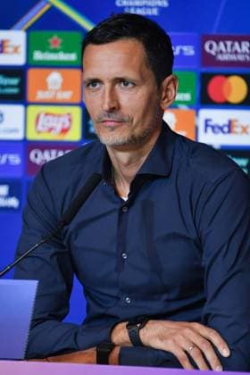 Atletico de Madrid Vs Eintracht Frankfurt press conference, PK, Pressekonferenz in Madrid - 29 Sep 2025 Dino Toppmoller, head coach of Eintracht Frankfurt, attends a press conference ahead of their UEFA Champions League 2025 26 match against Atletico de Madrid at Riyadh Air Metropolitano. Madrid Spain Copyright: xAtilanoxGarciax xSOPAxImagesx FOTO50144