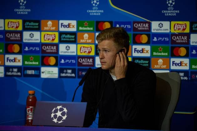 Atletico de Madrid Vs Eintracht Frankfurt press conference, PK, Pressekonferenz in Madrid - 29 Sep 2025 Jonathan Burkardt of Eintracht Frankfurt speaks during a Press Conference ahead of the UEFA Champions League 2024 25 match against Atletico de Madrid at Estadio Riyadh Air Metropolitano. Madrid Spain Copyright: xDavidxCanalesx xSOPAxImagesx DCRdPFrankfurtUCL250929-5