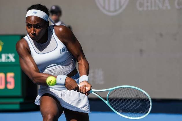 BEIJING, CHINA - SEPTEMBER 30: Coco Gauff of the United States returns a shot in the Women s Singles Round of 16 match against Belinda Bencic of Switzerland on day 9 of the 2025 China Open at the National Tennis Center on September 30, 2025 in Beijing, China.  Copyright: xVCGx 111594160512