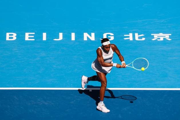 BEIJING, CHINA - SEPTEMBER 30: Coco Gauff of the United States returns a shot in the Women s Singles Round of 16 match against Belinda Bencic of Switzerland on day 9 of the 2025 China Open at the National Tennis Center on September 30, 2025 in Beijing, China.  Copyright: xVCGx 111594162536