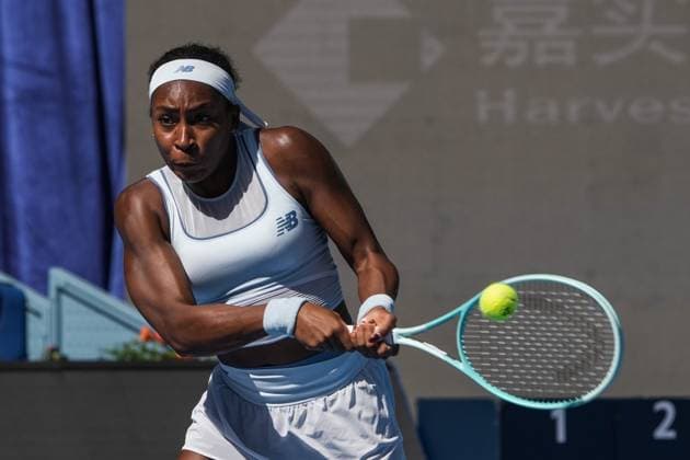 BEIJING, CHINA - SEPTEMBER 30: Coco Gauff of the United States returns a shot in the Women s Singles Round of 16 match against Belinda Bencic of Switzerland on day 9 of the 2025 China Open at the National Tennis Center on September 30, 2025 in Beijing, China.  Copyright: xVCGx 111594162675