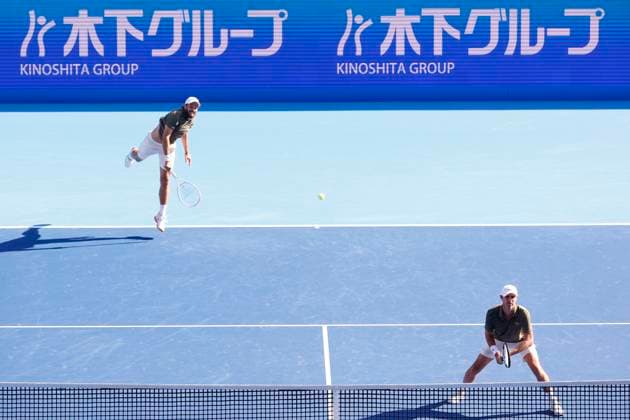September 30, 2025, Tokyo, Japan: (Up) Hugo NYS (MON) and Edouard ROGER-VASSELIN (FRA) in action against Rohan BOPANNA (IND) and Takeru YUZUKI (JPN) during the Doubles Final match of the Japan Open Tennis Championships at Ariake Colosseum in Tokyo. The tournament runs from September 22 to 30. Tokyo Japan - ZUMAm191 20250930_aap_m191_002 Copyright: xRodrigoxReyesxMarinx