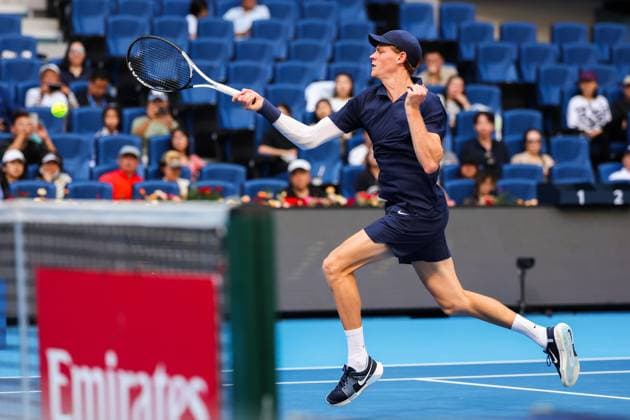 BEIJING, CHINA - SEPTEMBER 30: Jannik Sinner of Italy competes in the Men s Singles Semifinal match against Alex De Minaur of Australia on day 9 of the 2025 China Open at the National Tennis Center on September 30, 2025 in Beijing, China.  Copyright: xVCGx 111594181694