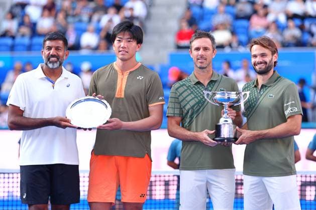 (L-R) Takeru Yuzuki (JPN) & Rohan Bopanna (IND), Hugo Nys (MON) & Edouard Roger-Vasselin (FRA), SEPTEMBER 30, 2025 - Tennis : Kinoshita Group Japan Open Tennis Championships 2025 Men s Doubles Award ceremony at Ariake Coliseum, Tokyo, Japan. Noxthirdxpartyxsales  aflo_305330484