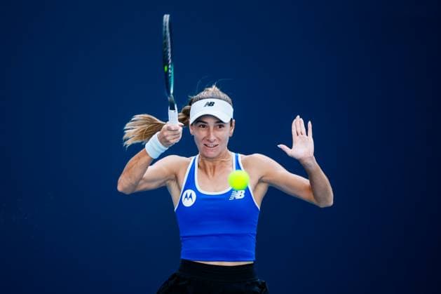 BEIJING, CHINA - SEPTEMBER 30: McCartney Kessler of the United States competes in the Women s Singles Round of 16 match against Eva Lys of Germany on day 9 of the 2025 China Open at the National Tennis Center on September 30, 2025 in Beijing, China.  Copyright: xVCGx 111594178601