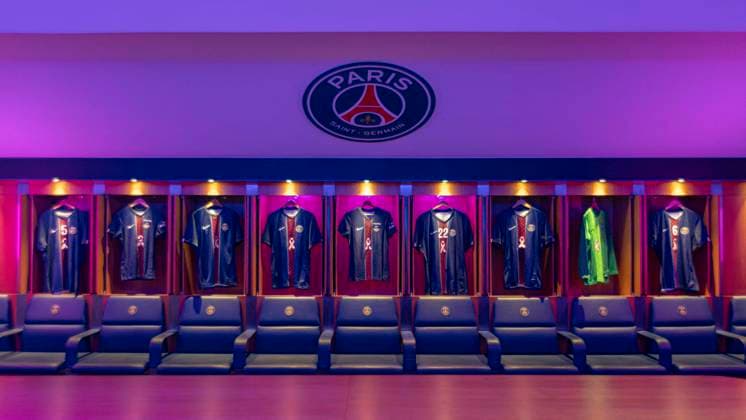 PSG Support the Pink October Campaign - Paris Pink October dedicated jersey as Paris Saint-Germain is mobilizing to support the Pink October campaign. Throughout the month of October, the Club’s teams will lead prevention and awareness initiatives to contribute to the fight against breast cancer. Paris, France on September 2025. Photo by AOP for PSG via ABACAPRESS.COM Paris France  Copyright: xABACAx