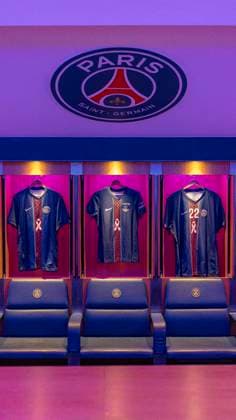 PSG Support the Pink October Campaign - Paris Pink October dedicated jersey as Paris Saint-Germain is mobilizing to support the Pink October campaign. Throughout the month of October, the Club’s teams will lead prevention and awareness initiatives to contribute to the fight against breast cancer. Paris, France on September 2025. Photo by AOP for PSG via ABACAPRESS.COM Paris France  Copyright: xABACAx