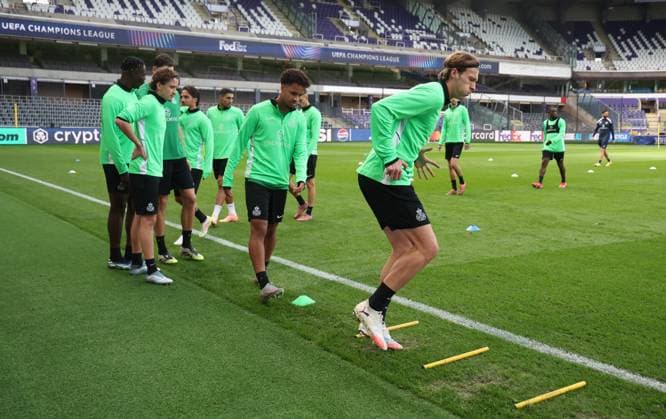 Union s Fedde Leysen pictured in action during a training session of Belgian soccer team Royale Union Saint-Gilloise in Brussels, on Tuesday 30 September 2025. The team prepares for tomorrow s match against English team Newcastle United FC, on the second day of the League phase of the UEFA Champions League tournament. VIRGINIExLEFOUR  x135703406x