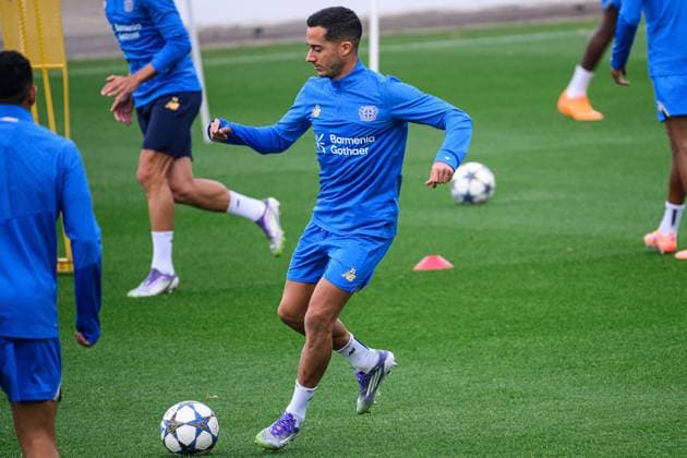 LEVERKUSEN, GERMANY - 30 SEPTEMBER, 2025: Lucas Vazquez - UEFA Champions League, MD-1, practice FC Bayer 04 Leverkusen at BayArena.  Copyright: xVITALIIxKLIUIEVx