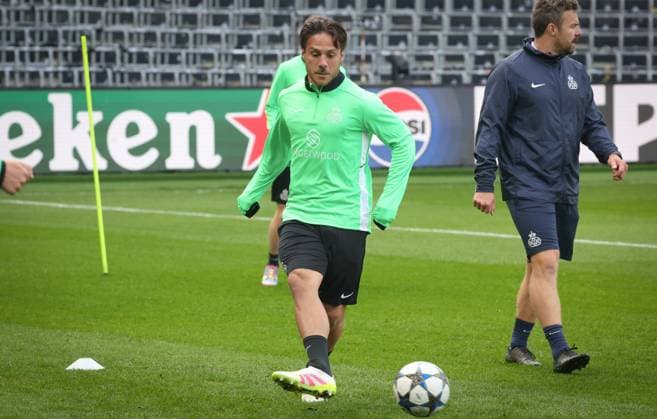 Union s Kevin Mac Allister pictured in action during a training session of Belgian soccer team Royale Union Saint-Gilloise in Brussels, on Tuesday 30 September 2025. The team prepares for tomorrow s match against English team Newcastle United FC, on the second day of the League phase of the UEFA Champions League tournament. VIRGINIExLEFOUR  x135703908x