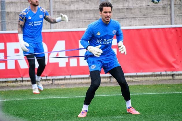 LEVERKUSEN, GERMANY - 30 SEPTEMBER, 2025: Janis Blaswich - UEFA Champions League, MD-1, practice FC Bayer 04 Leverkusen at BayArena.  Copyright: xVITALIIxKLIUIEVx