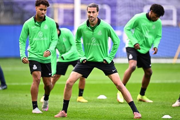 Royale Union Saint-Gilloise v Newcastle United - UEFA Champions League Media Activities 30 09 2025 BRUSSELS, BELGIUM - SEPTEMBER 30 : Burgess Christian defender of Union Saint-Gilloise pictured during a training session ahead of the UEFA Champions League 2025 26 League Phase MD2 match between Royale Union Saint-Gilloise and Newcastle United on September 30, 2025 in Brussels, Belgium, 30 09 2025 Brussels Belgium  Copyright: xTomasxSiskx