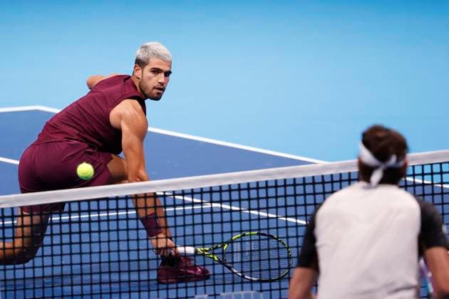 September 30, 2025, Tokyo, Japan: Carlos ALCARAZ (ESP) in action against Taylor FRITZ (USA) during the Singles Final match of the Japan Open Tennis Championships at Ariake Colosseum in Tokyo. The tournament runs from September 22 to 30. Tokyo Japan - ZUMAm191 20250930_aap_m191_024 Copyright: xRodrigoxReyesxMarinx