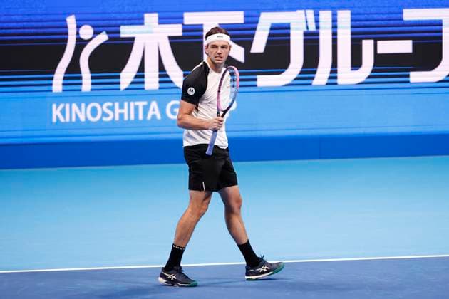 September 30, 2025, Tokyo, Japan: Taylor FRITZ (USA) in action against Carlos ALCARAZ (ESP) during the Singles Final match of the Japan Open Tennis Championships at Ariake Colosseum in Tokyo. The tournament runs from September 22 to 30. Tokyo Japan - ZUMAm191 20250930_aap_m191_033 Copyright: xRodrigoxReyesxMarinx