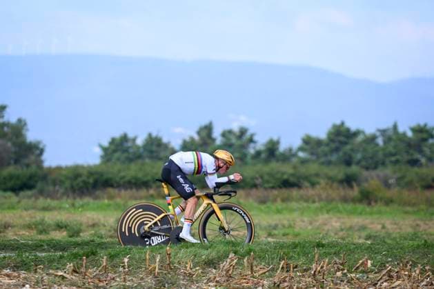 UEC 2025 Road European Championship, EM, Europameisterschaft Drome-Ardeche Media Activities 30 09 2025 LORIOL-SUR-DROME, FRANCE - SEPTEMBER 30 : Evenepoel Remco (Belgium) pictured during a training session ahead of the Men Elite cycling road race of the 2025 UEC Road European Championship Drome-Ardeche 10th edition an UCI Continental Championships cycling race on September 30, 2025 in Loriol-sur-Drome, France, 30 09 2025 Loriol-sur-Drome France  Copyright: xVincentxKalutx