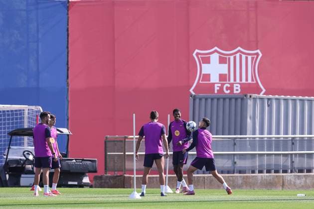 September 30, 2025, Sant Joan Despi, Barcelona, SPAIN: Marcus Rashford and Roony Bardghji during the training day of FC Barcelona, Barca ahead UEFA Champions League 2025 26, football match against Paris Saint Germain at Ciudad Esportiva Joan Gamper on September 30, 2025 in Sant Joan Despi, Barcelona, Spain. Sant Joan Despi SPAIN - ZUMAa181 20250930_zaa_a181_012 Copyright: xJavierxBorregox