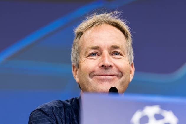 UEFA Champions League Press Conference Bayer 04 Leverkusen 30 09 2025 Kasper Hjulmand Head Coach Bayer 04 Leverkusen smiles during the press conference UEFA Champions League Press Conference Bayer 04 Leverkusen, Leverkusen, BayArena on 30 09 2025 Copyright: xBEAUTIFULxSPORTS Wunderlx
