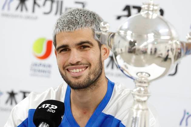 September 30, 2025, Tokyo, Japan: Carlos ALCARAZ speaks during a press conference, PK, Pressekonferenz after winning the singles final match at the Japan Open Tennis Championships at Ariake Colosseum in Tokyo. The tournament runs from September 22 to 30. Alcaraz defeated Taylor Fritz 6-4, 6-4. Tokyo Japan - ZUMAm191 20250930_aap_m191_047 Copyright: xRodrigoxReyesxMarinx