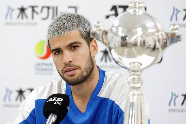 September 30, 2025, Tokyo, Japan: Carlos ALCARAZ speaks during a press conference, PK, Pressekonferenz after winning the singles final match at the Japan Open Tennis Championships at Ariake Colosseum in Tokyo. The tournament runs from September 22 to 30. Alcaraz defeated Taylor Fritz 6-4, 6-4. Tokyo Japan - ZUMAm191 20250930_aap_m191_052 Copyright: xRodrigoxReyesxMarinx