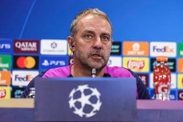 September 30, 2025, Sant Joan Despi, Barcelona, SPAIN: Hansi Flick, head coach of FC Barcelona, Barca attends his press conference, PK, Pressekonferenz during the training day of FC Barcelona ahead the UEFA Champions League 2025 26, football match against Paris Saint-Germain at Ciudad Esportiva Joan Gamper on September 30, 2025 in Sant Joan Despi, Barcelona, Spain. Sant Joan Despi SPAIN - ZUMAa181 20250930_zaa_a181_058 Copyright: xJavierxBorregox