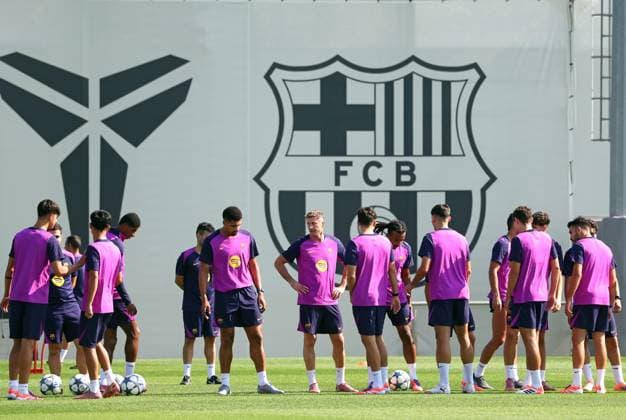 FC Barcelona, Barca Training Session FC Barcelona trains at the Joan Gamper Sports City before the UEFA Champions League match against PSG in Barcelona, Spain, on September 30, 2025. Barcelona Barcelona Spain  Copyright: xUrbanandsportx originalFilename:urbanandsport-fcbarcel250930_nppDw.jpg