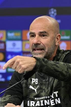 LEVERKUSEN - PSV Eindhoven coach Peter Bosz during the press conference, PK, Pressekonferenz before the Champions League match against Bayer Leverkusen. ANP OLAF KRAAK xVIxANPxSportx xxANPxIVx 537953024 originalFilename: 537953024.jpg