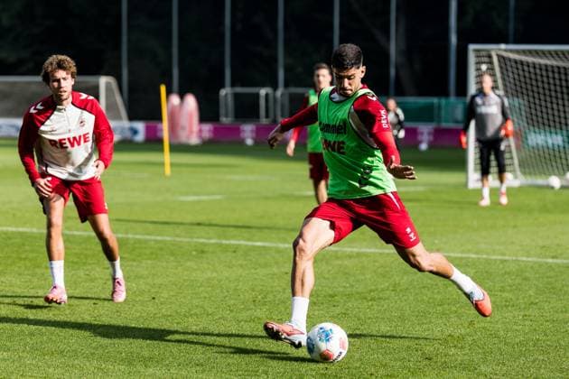 Training 1 FC Köln 30 09 2025 Cenk Özkacar 1 FC Köln, 39 shoots Training 1 FC Köln Geissbockheim, 30 09 2025 Copyright: xBEAUTIFULxSPORTS Wunderlx