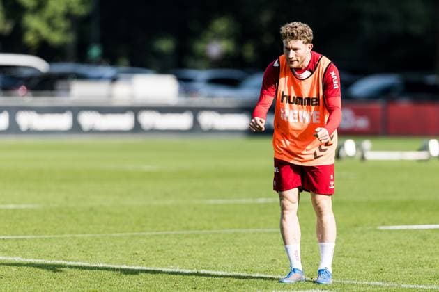 Training 1 FC Köln 30 09 2025 Florian Kainz 1 FC Köln, 11 gestures Training 1 FC Köln Geissbockheim, 30 09 2025 Copyright: xBEAUTIFULxSPORTS Wunderlx