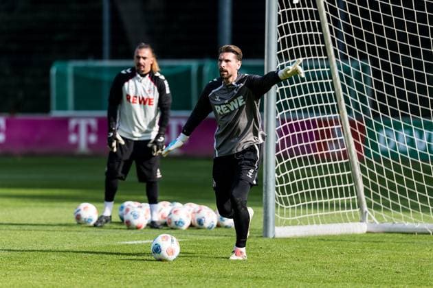 Training 1 FC Köln 30 09 2025 Ron Robert Zieler 1 FC Köln, 20 gestures Training 1 FC Köln Geissbockheim, 30 09 2025 Copyright: xBEAUTIFULxSPORTS Wunderlx