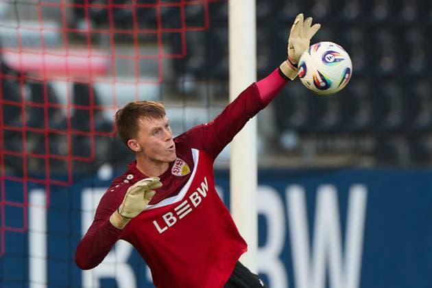 Jerik von der Felsen VfB Stuttgart II, 33 GER, VfB Stuttgart II vs SV Wehen Wiesbaden, Football, Men, 3 Liga, Matchday 9, Season 2025 2026, 30 09 2025 GER, VfB Stuttgart II vs SV Wehen Wiesbaden, Football, Men, 3 Liga, Matchday 9, Season 2025 2026, 30 09 2025 Aspach Copyright: xEibner-Pressefoto GeraldxOelze-dx EP_ODS
