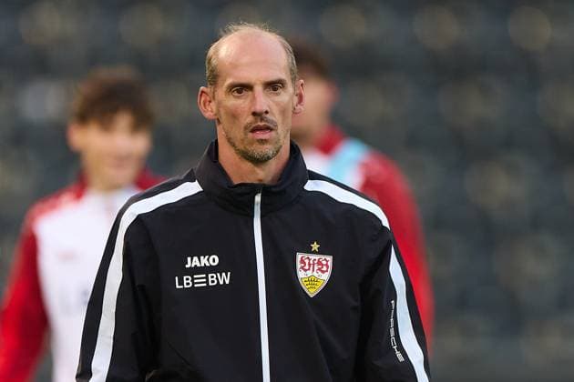 Portrait, Portraet, Freisteller von Oliver Barth VfB Stuttgart II, Co Trainer GER, VfB Stuttgart II vs SV Wehen Wiesbaden, Football, Men, 3 Liga, 9 Matchday, Season 2025 2026, 30 09 2025 GER, VfB Stuttgart II vs SV Wehen Wiesbaden, Football, Men, 3 Liga, 9 Matchday, Season 2025 2026, 30 09 2025 Aspach Copyright: xEibner-Pressefoto GeraldxOelze-dx EP_ODS