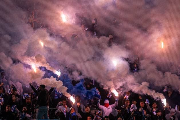Rostock, Germany 30 September 2025 3 Liga 2025 2026 FC Hansa Rostock vs FC Energie Cottbus Im Bild Pyroshow auf der Südtribüne DFB regulations prohibit any use of photographs as image sequences and or quasi video Copyright: xFotostandx xVoelkerx