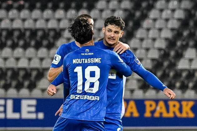 Amnay Moutassime TSG Balingen, 18 , Halim Eroglu TSG Balingen, 34 , Ferdinand Schmidt TSG Balingen, 08 are happy about the goal to 0 1 by Halim Eroglu TSG Balingen, 34 GER, SC Freiburg TSG Balingen, Soccer, Regionalliga Suedwest, Matchday 10, Season 2025 2026, 30 09 2025 DFB REGULATES PROHIBIT ANY USE OF PHOTOGRAPHS AS IMAGE SEQUENCES AND OR QUASI VIDEO GER, SC Freiburg TSG Balingen, Football, Regionalliga Suedwest, Matchday 10, Season 2025 2026, 30 09 2025 Freiburg Copyright: xEibner-Pressefoto ThomasxHessx EP_THS