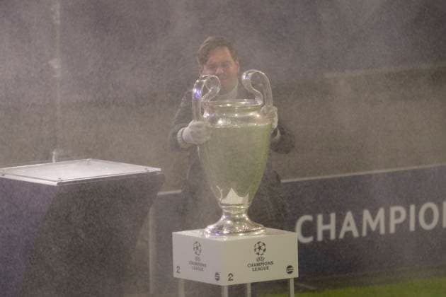 UEFA Champions League 2025 2026 Bodo Glimt Tottenham Bodo 20250930 The trophy was watered before the Champions League match between Bodo Glimt and Tottenham at Aspmyra Stadium Photo Lise Aserud NTB Bodo Norway EDITORIAL USE ONLY RESTRICTED USE FOR BETTING COMPANIES  Copyright: xLisexAserudx xNTBx