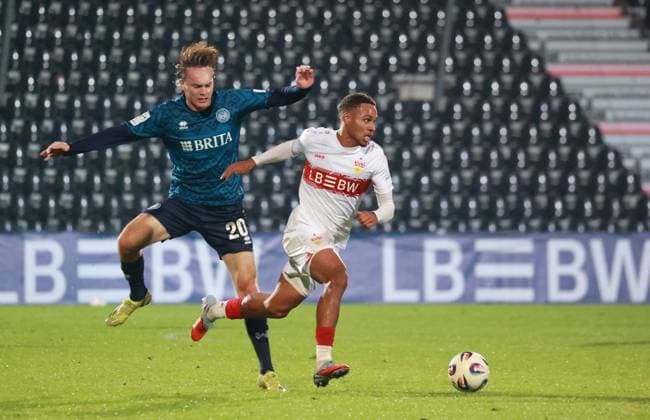 Football, 3rd division, VfB Stuttgart II - SV Wehen Wiesbaden