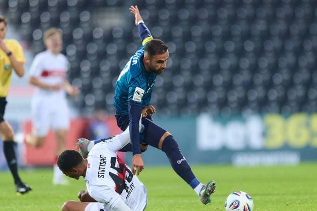 Niklas Terkelsen Nartec VfB Stuttgart II, 45 , Fatih Kaya SV Wehen Wiesbaden, 29 GER, VfB Stuttgart II vs SV Wehen Wiesbaden, Football, Men, 3 Liga, Matchday 9, Season 2025 2026, 30 09 2025 GER, VfB Stuttgart II vs SV Wehen Wiesbaden, Football, Men, 3 Liga, Matchday 9, Season 2025 2026, 30 09 2025 Aspach Copyright: xEibner-Pressefoto GeraldxOelze-dx EP_ODS