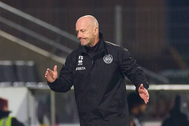 Portrait, Portraet, Freisteller von Frank Steinmetz SV Wehen Wiesbaden, Co Trainer GER, VfB Stuttgart II vs SV Wehen Wiesbaden, Football, Men, 3 Liga, 9 Matchday, Season 2025 2026, 30 09 2025 GER, VfB Stuttgart II vs SV Wehen Wiesbaden, Football, Men, 3 Liga, 9 Matchday, Season 2025 2026, 30 09 2025 Aspach Copyright: xEibner-Pressefoto GeraldxOelze-dx EP_ODS