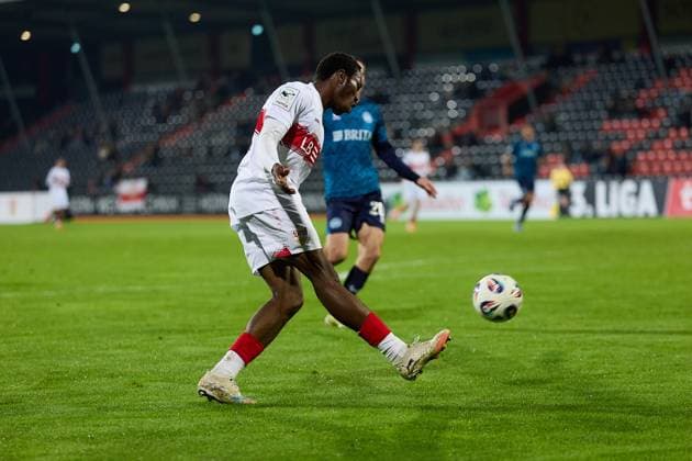 Mohamed Sankoh VfB Stuttgart II, 44 GER, VfB Stuttgart II vs SV Wehen Wiesbaden, Football, Men, 3 Liga, Matchday 9, Season 2025 2026, 30 09 2025 GER, VfB Stuttgart II vs SV Wehen Wiesbaden, Football, Men, 3 Liga, Matchday 9, Season 2025 2026, 30 09 2025 Aspach Copyright: xEibner-Pressefoto GeraldxOelze-dx EP_ODS