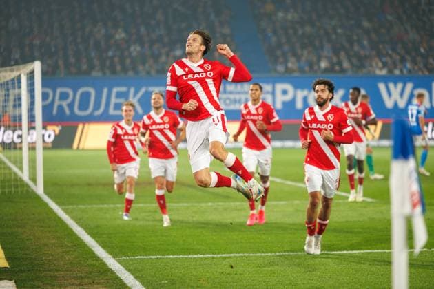 Goal celebration 0 1 Goalscorer no. 11 Moritz Hannemann FCE GER, FC Hansa Rostock vs FC Energie Cottbus, Football, Men, 3 League, 09 Matchday, Season 2025 2026, 30 09 2025 Rostock Ostseestadion Mecklenburg Vorpommern Germany