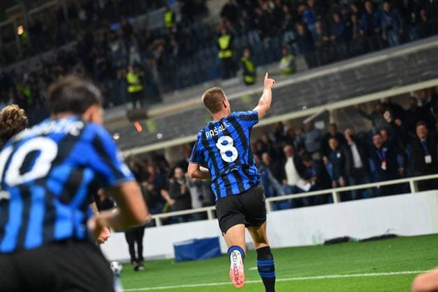 CALCIO - UEFA Champions League - Atalanta BC vs Club Brugge KV Mario Pasalic (Atalanta Bc) celebrating his gaol during Atalanta BC vs Club Brugge KV, UEFA Champions League football match in Bergamo, Italy, September 30 2025 Bergamo Italy  Copyright: xIPAxSport ABACAx