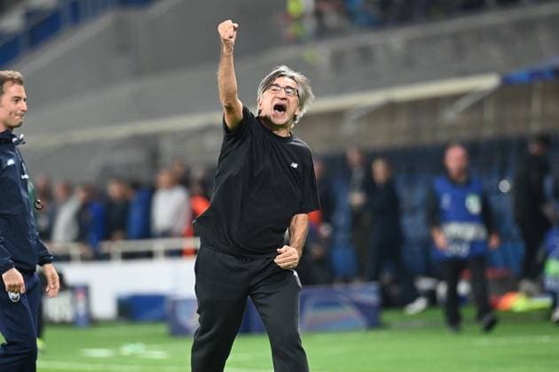 CALCIO - UEFA Champions League - Atalanta BC vs Club Brugge KV Ivan Juric (Atalanta Bc) celebrating the victory during Atalanta BC vs Club Brugge KV, UEFA Champions League football match in Bergamo, Italy, September 30 2025 Bergamo Italy  Copyright: xIPAxSport ABACAx